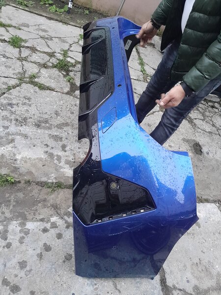 Bara spate BMW G20 / G21 LCI, originala, stare foarte buna.